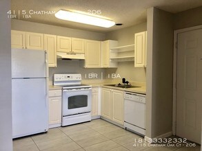 4115 Chatham Oak Ct-Unit -206 in Tampa, FL - Building Photo - Building Photo