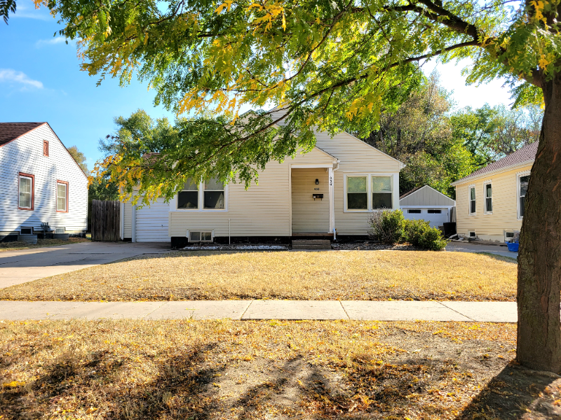 930 N Battin St in Wichita, KS - Building Photo