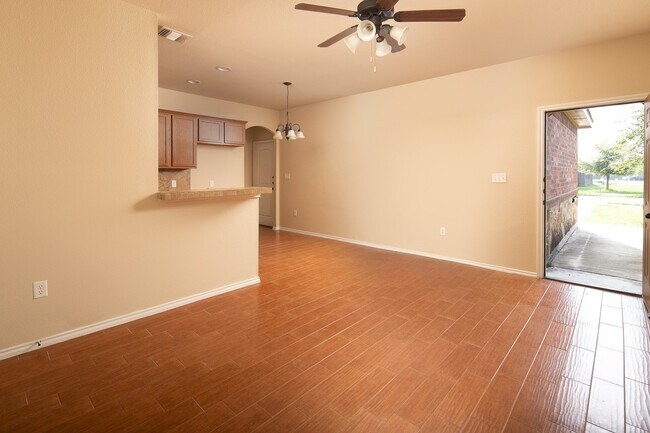 1011 Brown Rock Dr in New Braunfels, TX - Building Photo - Building Photo