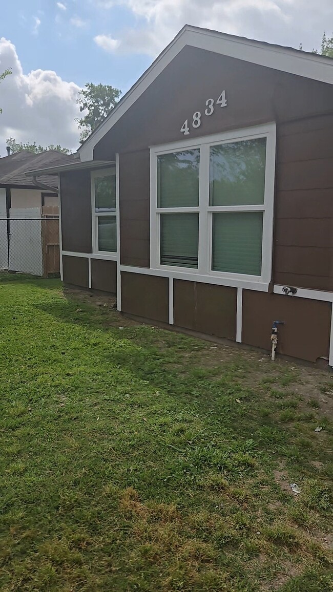 property at 4834 Clover St