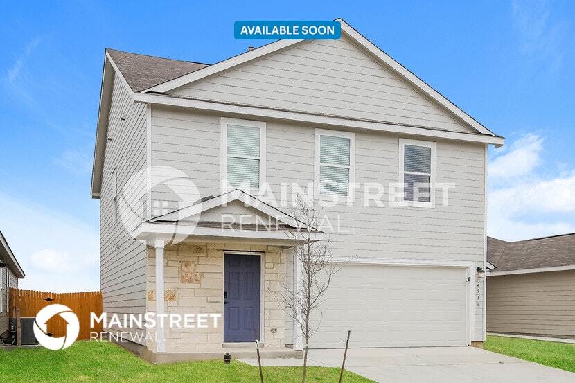 2911 Charpak Dr in Converse, TX - Building Photo