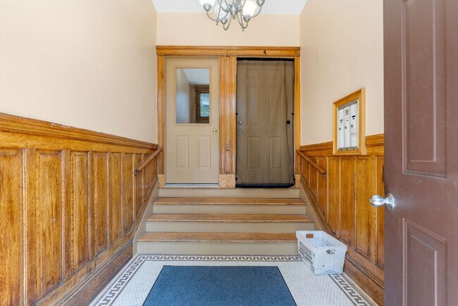 56 Clifford St in Boston, MA - Building Photo - Building Photo