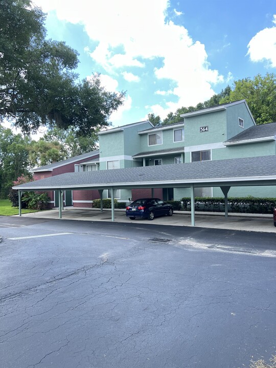 564 Breckenridge Vlg in Altamonte Springs, FL - Building Photo