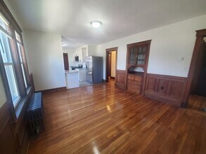 30 Boutwell St, Unit 1 in Boston, MA - Building Photo - Building Photo
