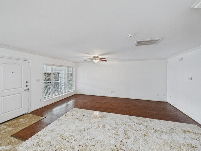 property at 5333 Richmond Ave.