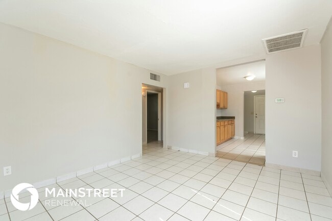 4325 S 15th Ave in Tucson, AZ - Foto de edificio - Building Photo