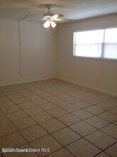 302 Lincoln Ave in Cape Canaveral, FL - Building Photo - Building Photo