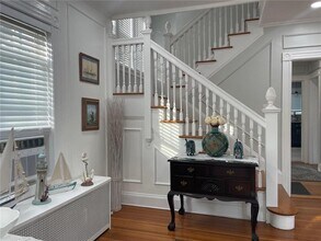 1362 Narragansett Blvd in Cranston, RI - Building Photo - Building Photo