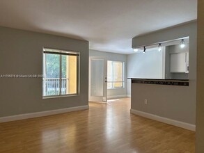 2607 NW 33rd St in Oakland Park, FL - Building Photo - Building Photo