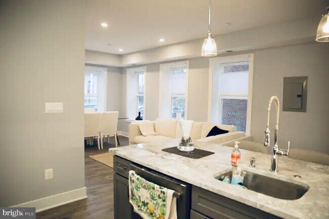 1340 Nicholson St NW in Washington, DC - Building Photo - Building Photo