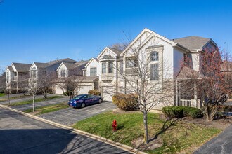Aspen Grove in Palatine, IL - Building Photo - Building Photo
