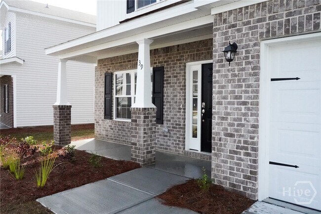 39 Sago Palm Wy in Bloomingdale, GA - Building Photo - Building Photo