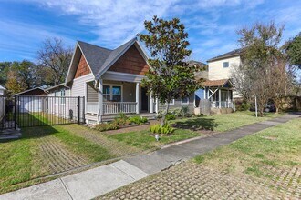 509 Vincent St in Houston, TX - Building Photo - Building Photo