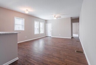 1931 Delaware Ave in Norwood, OH - Building Photo - Building Photo