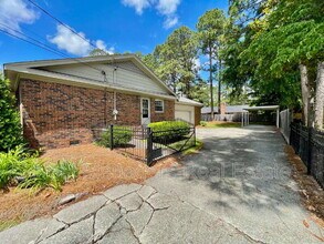 2514 Dartmouth Dr in Fayetteville, NC - Building Photo - Building Photo