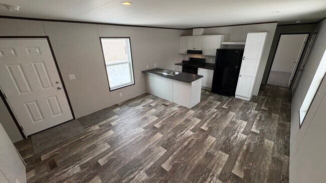 8940 Wildwood Dr in Kalamazoo, MI - Building Photo - Building Photo