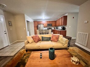 3500 Clover Rd-Unit -107 in Chesapeake, VA - Building Photo - Building Photo