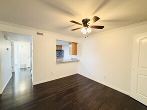 5700 S 900 E in Murray, UT - Building Photo - Building Photo