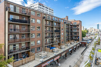 Hardwood Plaza in Edmonton, AB - Building Photo - Building Photo