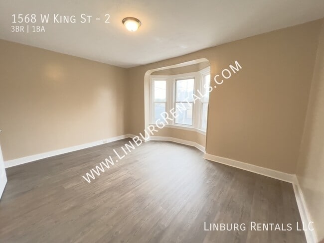 1568 W King St in West York, PA - Building Photo - Building Photo