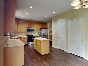 453 Dakota Run in Maineville, OH - Building Photo - Building Photo