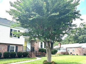 1404 Stoneycreek Dr in Richmond, VA - Building Photo - Building Photo