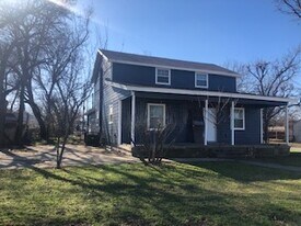 2800 Burchill Rd in Fort Worth, TX - Building Photo