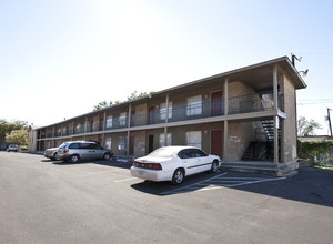 Grayson Ridge in San Antonio, TX - Foto de edificio - Building Photo