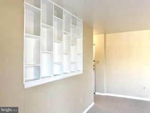 5410 85th Ave-Unit -102 in New Carrollton, MD - Building Photo - Building Photo