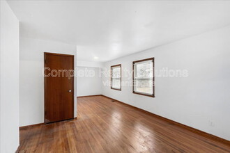 432 Midlothian Rd in St. Louis, MO - Building Photo - Building Photo