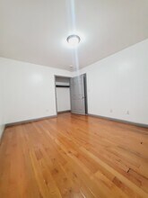 19 Parnell Pl, Unit G in Jersey City, NJ - Building Photo - Building Photo
