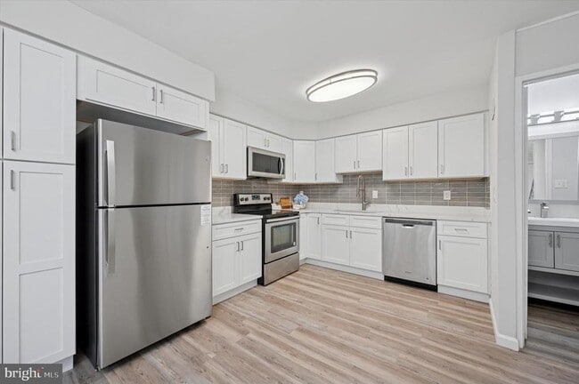 608 Whitpain Hills in Blue Bell, PA - Building Photo - Building Photo