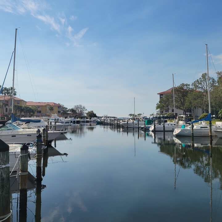 14 Mariner Dr in Tarpon Springs, FL - Building Photo