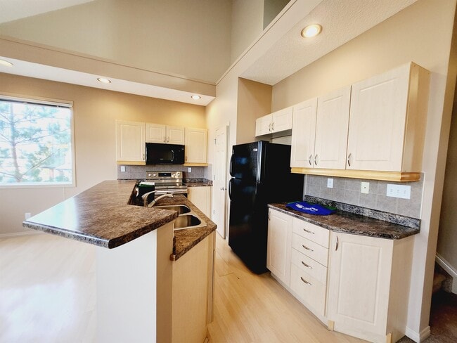 property at 4821 Terwillegar Common NW