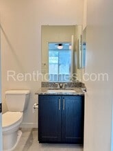 5481 Seacliff Pl in San Diego, CA - Building Photo - Building Photo