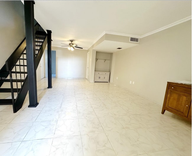 9009 NE 4th Avenue Rd in Miami Shores, FL - Building Photo - Building Photo