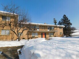 3536 S 77th St in Milwaukee, WI - Building Photo