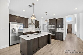 717 Rosemary Rd in Argyle, TX - Building Photo - Building Photo