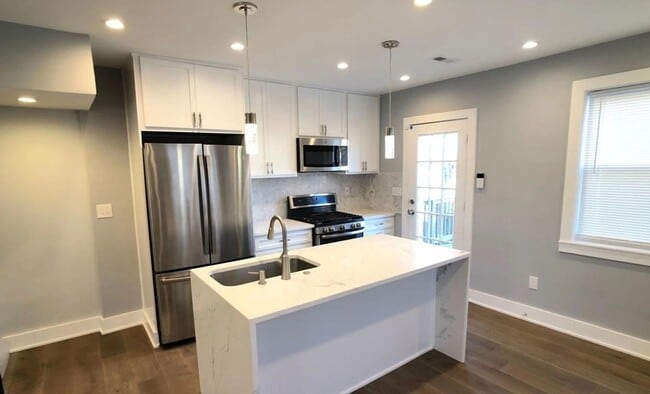 3984 Blaine St NE in Washington, DC - Foto de edificio - Building Photo