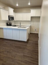 1413 NW 14th St in Newcastle, OK - Building Photo - Building Photo