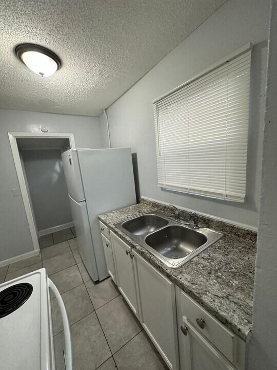 1915 Florida Ave in Jacksonville, FL - Building Photo