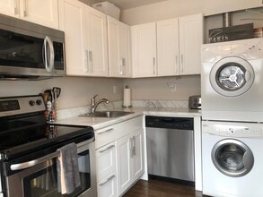 597 Curzon Av in Mississauga, ON - Building Photo - Building Photo