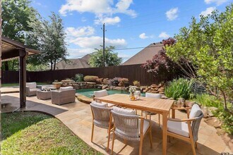2312 Pinehurst St in Tyler, TX - Building Photo - Building Photo