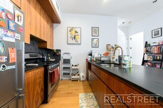 580 Marcy Ave in Brooklyn, NY - Building Photo - Building Photo