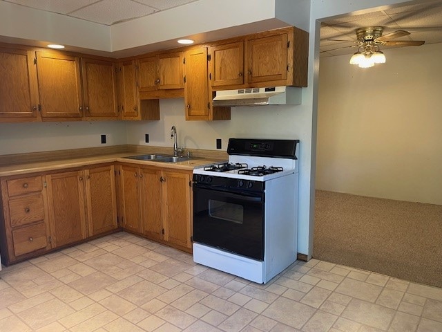 911 Moorheadville Rd in North East, PA - Building Photo - Building Photo