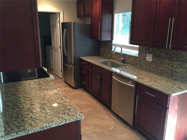 715 Baywood Cir in Sanford, FL - Building Photo - Building Photo
