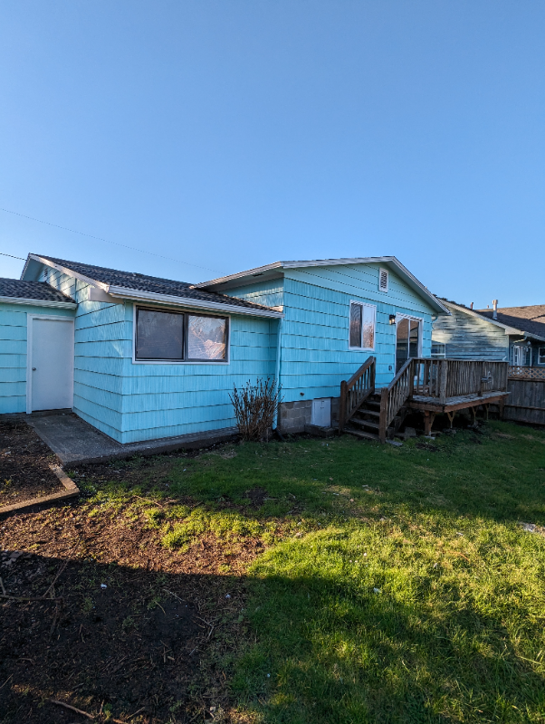 2136 NW Jetty Ave in Lincoln City, OR - Building Photo - Building Photo