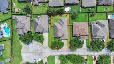 18126 Rustic Brook Ct in Cypress, TX - Foto de edificio - Building Photo