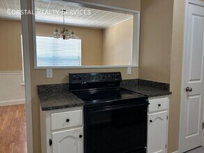 2625 Weeping Willow Ln in Navarre, FL - Building Photo - Building Photo