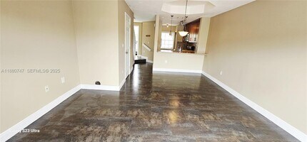 14273 SW 121st Pl in Miami, FL - Building Photo - Building Photo